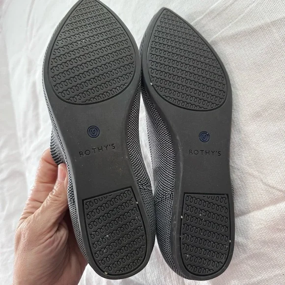 Rothy's Gray Pointed Flats sz 8.5 - Picture 4 of 6